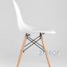 Eames D80 стол стеклянный, 4 стула Eames DSW белые в Самаре